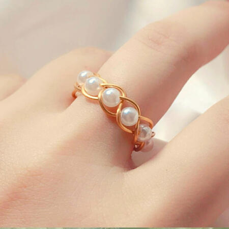 Braided Pearl Ring (Gold)