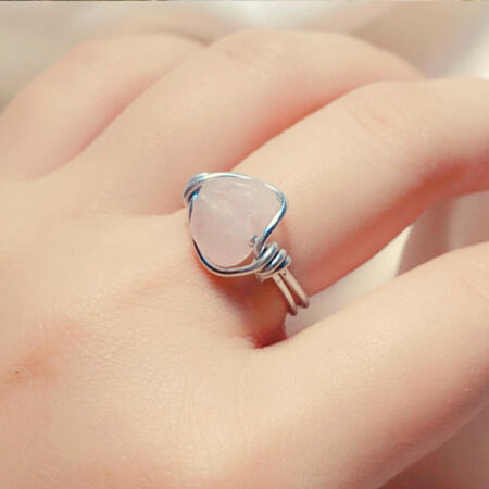 Rose Quartz Ring (Silver)