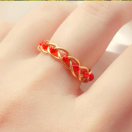 Ourania in Glass Red (Gold)